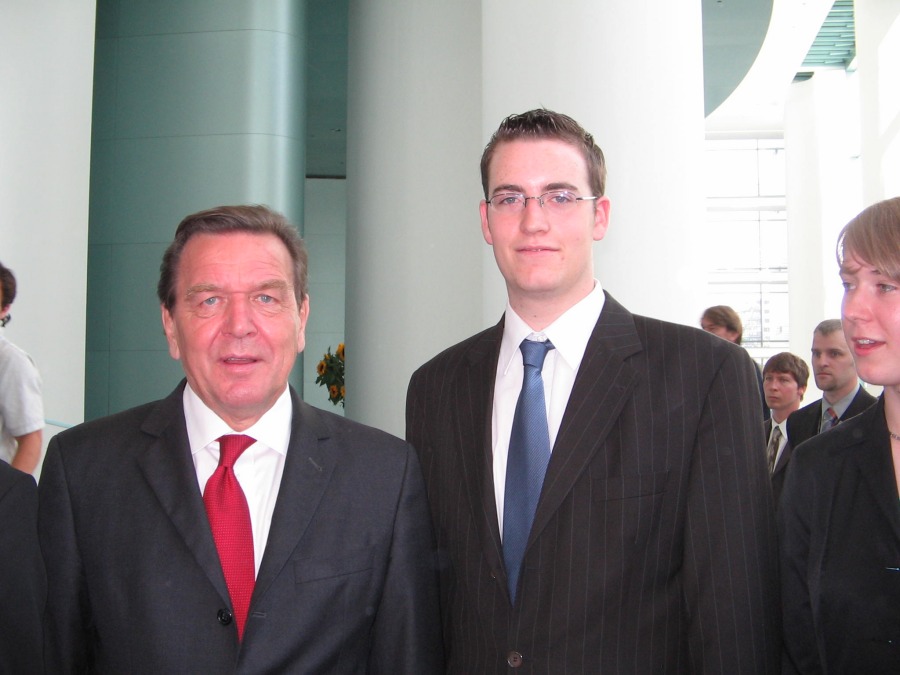 German Chancellor Gerhard Schröder receives our national award recipients