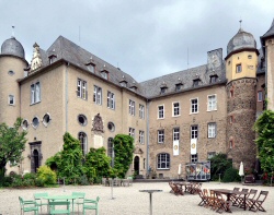 Burg Namedy - Rotary-Schülerwettbewerb